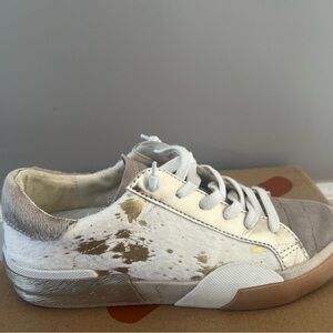 Dolce Vita Zina Sneaker